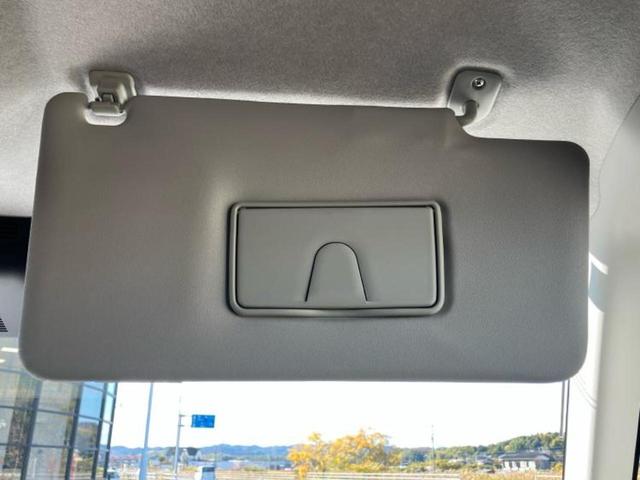 ルーミー カスタムG-T 新品タイヤ/社外 SDナビ/衝突安全装置/両側電動スライドドア/車線逸脱防止支援システム/ヘッドランプ LED/ETC/EBD付ABS/横滑り防止装置/アイドリングストップ/ワンセグTV ワンオーナー(31枚目)