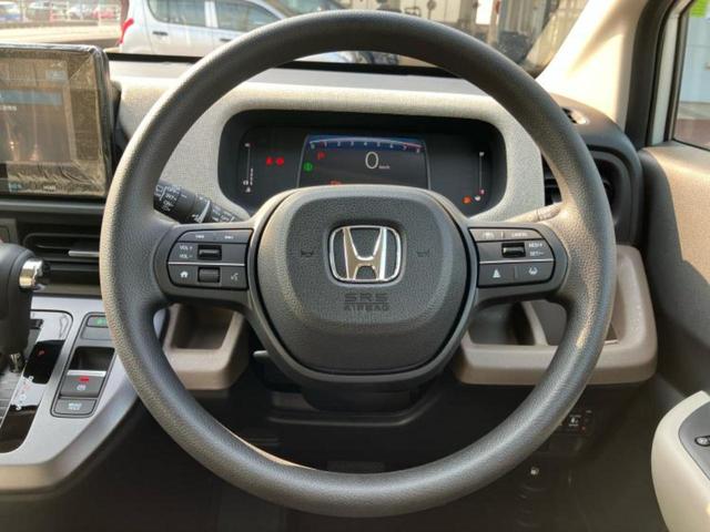 フリード AIR 保証書/純正 8インチ ナビ/ホンダセンシング/両側電動スライドドア/車線逸脱防止支援システム/登録済未使用車/ヘッドランプ LED/Bluetooth接続/EBD付ABS/ワンセグTV/禁煙車(13枚目)