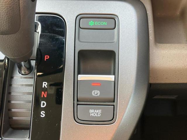 フリード AIR 保証書/純正 8インチ ナビ/ホンダセンシング/両側電動スライドドア/車線逸脱防止支援システム/登録済未使用車/ヘッドランプ LED/Bluetooth接続/EBD付ABS/ワンセグTV/禁煙車(28枚目)