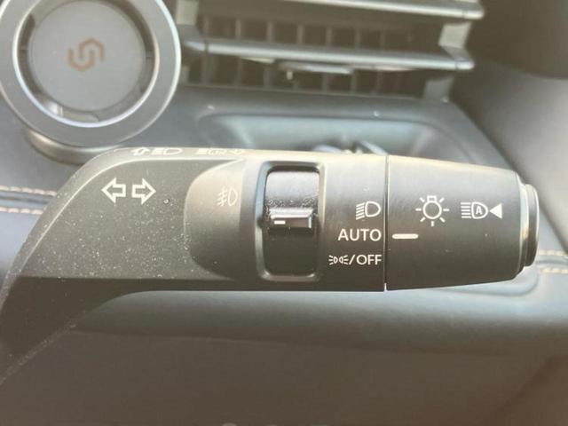 セレナ ハイウェイスターV 保証書/純正 12.3インチ メモリーナビ/フリップダウンモニター/インテリジェントルームミラー/エマージェンシーブレーキ/両側電動スライドドア/シートヒーター 全席/アラウンドビューモニター ETC(13枚目)