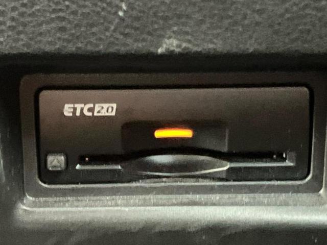 セレナ ハイウェイスターV 保証書/純正 12.3インチ メモリーナビ/フリップダウンモニター/インテリジェントルームミラー/エマージェンシーブレーキ/両側電動スライドドア/シートヒーター 全席/アラウンドビューモニター ETC(16枚目)