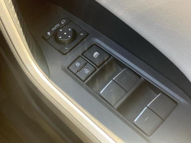 ＲＡＶ４ ４ＷＤハイブリッドアドベンチャー　保証書／純正　１０インチ　ＳＤナビ／衝突安全装置／シートヒーター／車線逸脱防止支援システム／シート　ハーフレザー／パーキングアシスト　バックガイド／ヘッドランプ　ＬＥＤ／ＥＴＣ　衝突被害軽減システム（29枚目）
