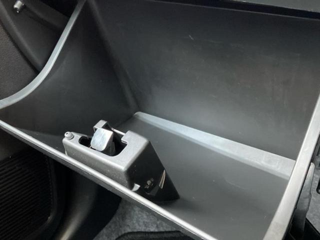 キャロル GL 保証書/衝突安全装置/シートヒーター 運転席/EBD付ABS/横滑り防止装置/アイドリングストップ/禁煙車/エアバッグ 運転席/エアバッグ 助手席/エアバッグ サイド/衝突安全ボディ/パワーウインドウ(25枚目)