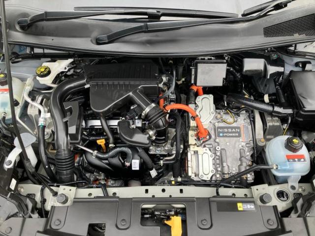 オーラ Gレザーエディション 新品タイヤ/BOSE/保証書/純正 SDナビ/インテリジェントルームミラー/衝突安全装置/シートヒーター 前席/全方位モニター/車線逸脱防止支援システム/シート 合皮/プロパイロット 全周囲カメラ(48枚目)