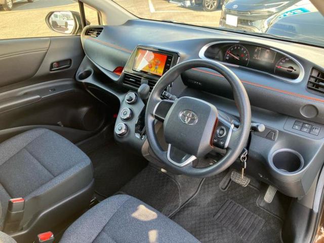 シエンタ X Vパッケージ 保証書/社外 SDナビ/トヨタセーフティセンス/ドライブレコーダー 純正/Bluetooth接続/ETC/EBD付ABS/横滑り防止装置/アイドリングストップ/バックモニター/フルセグTV ドラレコ(4枚目)