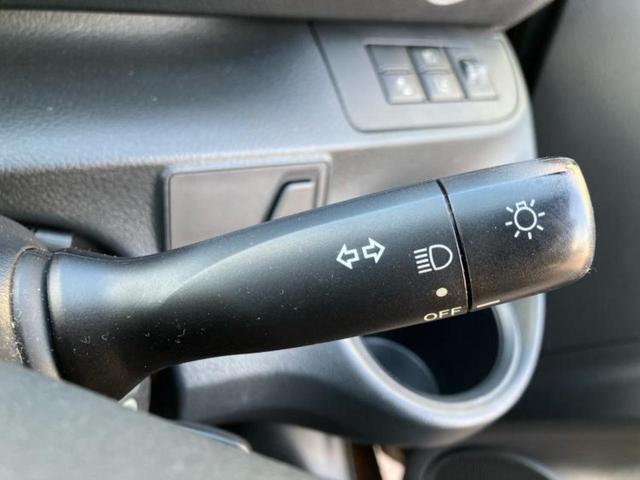 シエンタ X Vパッケージ 保証書/社外 SDナビ/トヨタセーフティセンス/ドライブレコーダー 純正/Bluetooth接続/ETC/EBD付ABS/横滑り防止装置/アイドリングストップ/バックモニター/フルセグTV ドラレコ(16枚目)