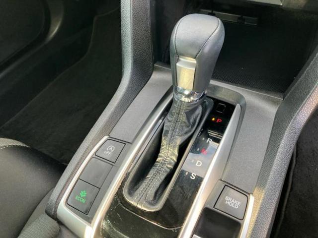 お車に合わせて無料保証以外にも、保証範囲、期間、距離を拡充させた有料保証もご用意しております！中古車の購入が初めてで不安・・・というお客様もご安心ください！