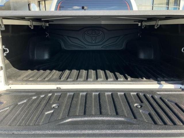 ハイラックス ４ＷＤ　Ｚ　ＧＲスポーツ　保証書／ディスプレイオーディオ＋ナビ／トヨタセーフティセンス／パノラミックビューモニター／車線逸脱防止支援システム／シート　ハーフレザー／ドライブレコーダー　前後／ヘッドランプ　ＬＥＤ　ターボ　４ＷＤ（8枚目）