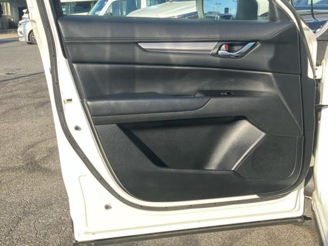 ＣＸ－５ ２０Ｓシルクベージュセレクション　新品タイヤ／保証書／ディスプレイオーディオ／アイアクティブセンス（マツダ）／シートヒーター　前席／全方位モニター／車線逸脱防止支援システム／シート　ハーフレザー／電動バックドア　衝突被害軽減システム（21枚目）