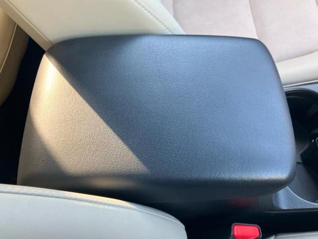 ＣＸ－５ ２０Ｓシルクベージュセレクション　新品タイヤ／保証書／ディスプレイオーディオ／アイアクティブセンス（マツダ）／シートヒーター　前席／全方位モニター／車線逸脱防止支援システム／シート　ハーフレザー／電動バックドア　衝突被害軽減システム（28枚目）