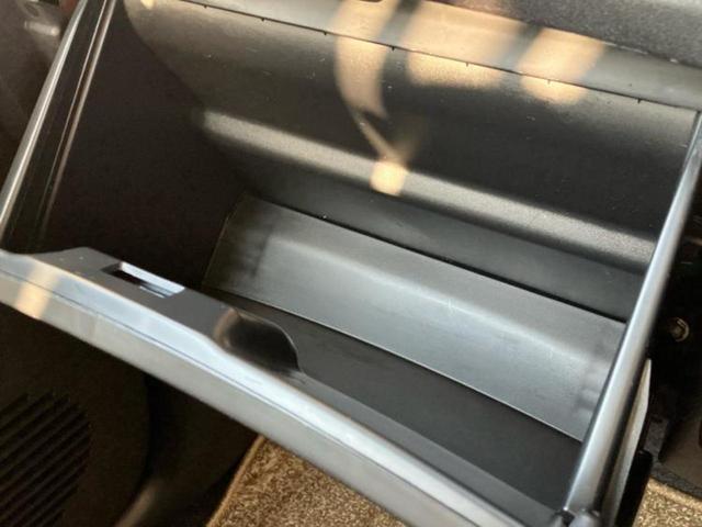 ミラココア ココアＸ　新品タイヤ／保証書／ＥＢＤ付ＡＢＳ／アイドリングストップ／エアバッグ　運転席／エアバッグ　助手席／パワーウインドウ／キーレスエントリー／オートエアコン／パワーステアリング／盗難防止システム　記録簿（26枚目）