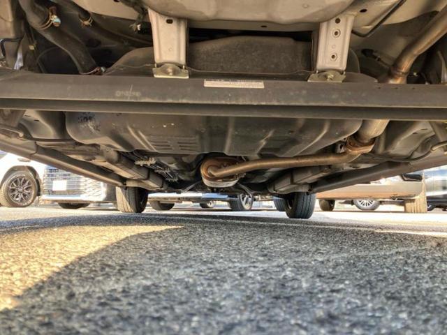 ミラココア ココアＸ　新品タイヤ／保証書／ＥＢＤ付ＡＢＳ／アイドリングストップ／エアバッグ　運転席／エアバッグ　助手席／パワーウインドウ／キーレスエントリー／オートエアコン／パワーステアリング／盗難防止システム　記録簿（43枚目）