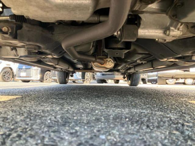 ミラココア ココアＸ　新品タイヤ／保証書／ＥＢＤ付ＡＢＳ／アイドリングストップ／エアバッグ　運転席／エアバッグ　助手席／パワーウインドウ／キーレスエントリー／オートエアコン／パワーステアリング／盗難防止システム　記録簿（44枚目）