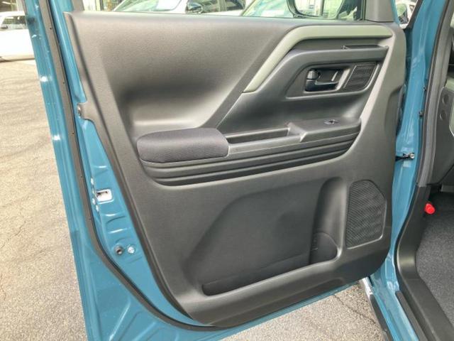 スペーシアギア ４ＷＤハイブリッドＸＺ　保証書／純正　９インチ　メモリーナビ／デュアルカメラブレーキサポート（スズキ）／両側電動スライドドア／シートヒーター　前席／全方位モニター／車線逸脱防止支援システム　全周囲カメラ　登録／届出済未使用車（21枚目）