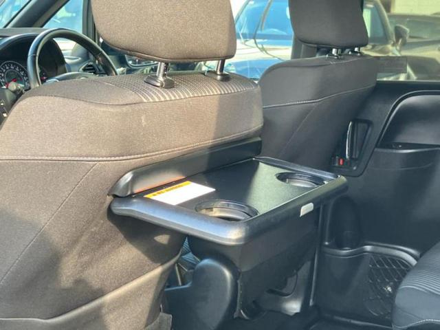 ヴォクシー ＺＳキラメキ２　新品タイヤ／保証書／社外　１０インチ　ＳＤナビ／フリップダウンモニター　社外　１０．１インチ／トヨタセーフティセンス／両側電動スライドドア／車線逸脱防止支援システム／ヘッドランプ　ＬＥＤ　バックカメラ（35枚目）