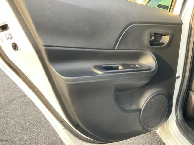 アクア Ｓ　新品タイヤ／純正　ＳＤナビ／ドライブレコーダー　社外／Ｂｌｕｅｔｏｏｔｈ接続／ＥＴＣ／ＥＢＤ付ＡＢＳ／横滑り防止装置／アイドリングストップ／バックモニター／フルセグＴＶ／ＤＶＤ／禁煙車　バックカメラ（23枚目）