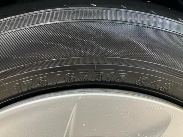 アクア Ｓ　新品タイヤ／純正　ＳＤナビ／ドライブレコーダー　社外／Ｂｌｕｅｔｏｏｔｈ接続／ＥＴＣ／ＥＢＤ付ＡＢＳ／横滑り防止装置／アイドリングストップ／バックモニター／フルセグＴＶ／ＤＶＤ／禁煙車　バックカメラ（46枚目）