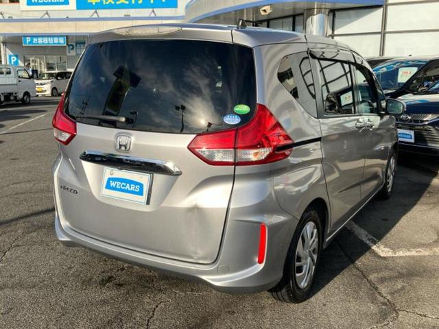 フリード Ｇホンダセンシング　新品タイヤ／保証書／純正　ＳＤナビ／ホンダセンシング／両側電動スライドドア／車線逸脱防止支援システム／Ｂｌｕｅｔｏｏｔｈ接続／ＥＴＣ／ＥＢＤ付ＡＢＳ／横滑り防止装置／アイドリングストップ　バックカメラ（3枚目）