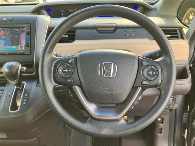 フリード Ｇホンダセンシング　新品タイヤ／保証書／純正　ＳＤナビ／ホンダセンシング／両側電動スライドドア／車線逸脱防止支援システム／Ｂｌｕｅｔｏｏｔｈ接続／ＥＴＣ／ＥＢＤ付ＡＢＳ／横滑り防止装置／アイドリングストップ　バックカメラ（15枚目）