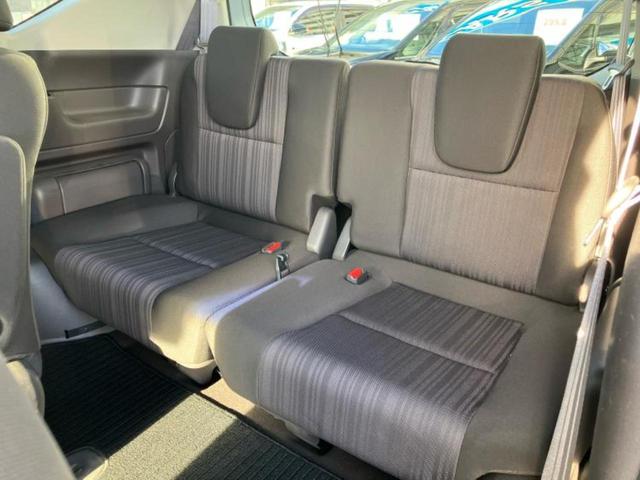 フリード Ｇホンダセンシング　新品タイヤ／保証書／純正　ＳＤナビ／ホンダセンシング／両側電動スライドドア／車線逸脱防止支援システム／Ｂｌｕｅｔｏｏｔｈ接続／ＥＴＣ／ＥＢＤ付ＡＢＳ／横滑り防止装置／アイドリングストップ　バックカメラ（19枚目）