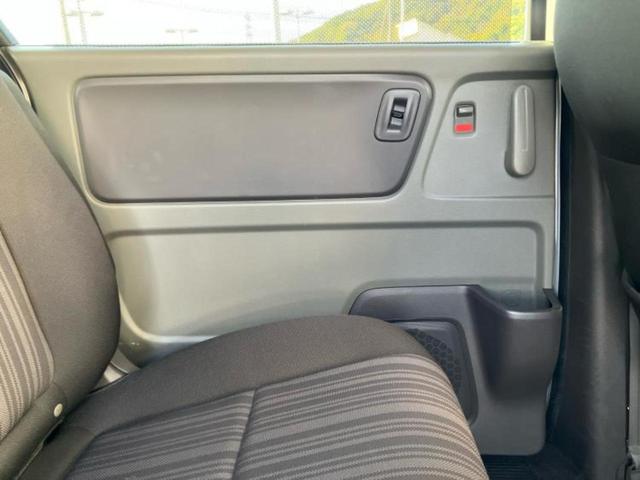 フリード Ｇホンダセンシング　新品タイヤ／保証書／純正　ＳＤナビ／ホンダセンシング／両側電動スライドドア／車線逸脱防止支援システム／Ｂｌｕｅｔｏｏｔｈ接続／ＥＴＣ／ＥＢＤ付ＡＢＳ／横滑り防止装置／アイドリングストップ　バックカメラ（25枚目）