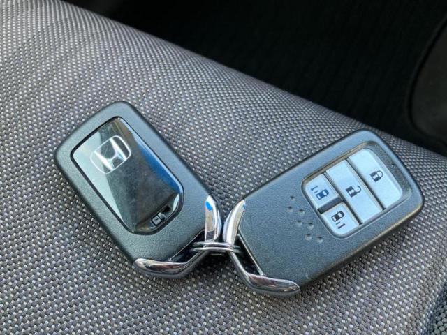 フリード Ｇホンダセンシング　新品タイヤ／保証書／純正　ＳＤナビ／ホンダセンシング／両側電動スライドドア／車線逸脱防止支援システム／Ｂｌｕｅｔｏｏｔｈ接続／ＥＴＣ／ＥＢＤ付ＡＢＳ／横滑り防止装置／アイドリングストップ　バックカメラ（37枚目）