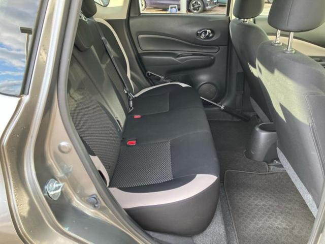 ノート Ｘ　新品タイヤ／保証書／純正　ＳＤナビ／インテリジェントルームミラー／エマージェンシーブレーキ／アラウンドビューモニター／ドライブレコーダー　前後／Ｂｌｕｅｔｏｏｔｈ接続／ＥＢＤ付ＡＢＳ　全周囲カメラ（5枚目）