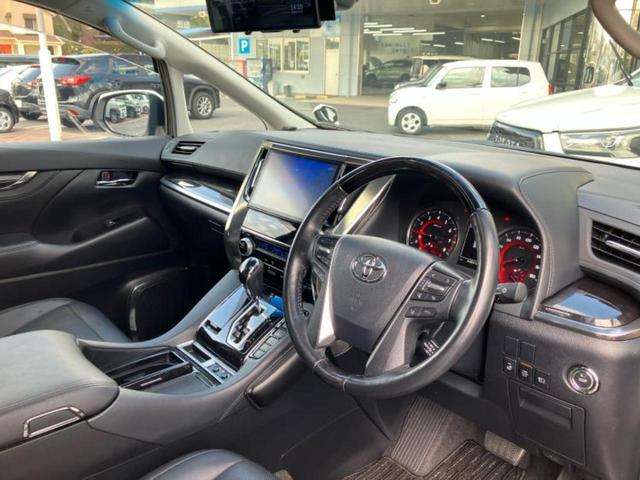 ヴェルファイア Ｚ　Ｇエディション　新品タイヤ／サンルーフ／保証書／純正　１０インチ　ＳＤナビ／フリップダウンモニター　純正　１２．８インチ／トヨタセーフティセンス／両側電動スライドドア／シートヒーター　前席／シート　合皮　後席モニター（4枚目）