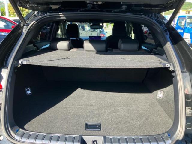 ＮＸ ４ＷＤ　ＮＸ３００ｈ　Ｆスポーツ　サンルーフ／エアロ／マークレビンソン／保証書／純正　ＳＤナビ／プリクラッシュセーフティ／シートヒーター／車線逸脱防止支援システム／シート　合皮／ヘッドランプ　ＬＥＤ／ＥＴＣ２．０／ＥＢＤ付ＡＢＳ（8枚目）