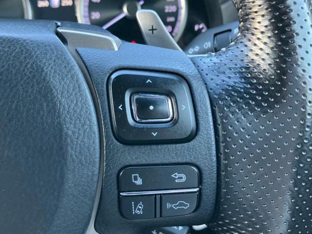 ＮＸ ４ＷＤ　ＮＸ３００ｈ　Ｆスポーツ　サンルーフ／エアロ／マークレビンソン／保証書／純正　ＳＤナビ／プリクラッシュセーフティ／シートヒーター／車線逸脱防止支援システム／シート　合皮／ヘッドランプ　ＬＥＤ／ＥＴＣ２．０／ＥＢＤ付ＡＢＳ（30枚目）