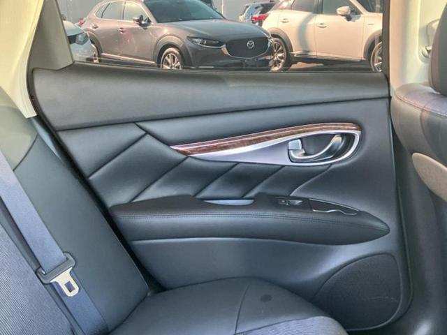 フーガ 250GT BOSE/保証書/純正 SDナビ/エマージェンシーブレーキ/アラウンドビューモニター/シート ハーフレザー/ドライブレコーダー 360°/ヘッドランプ LED/ETC/EBD付ABS 全周囲カメラ(23枚目)