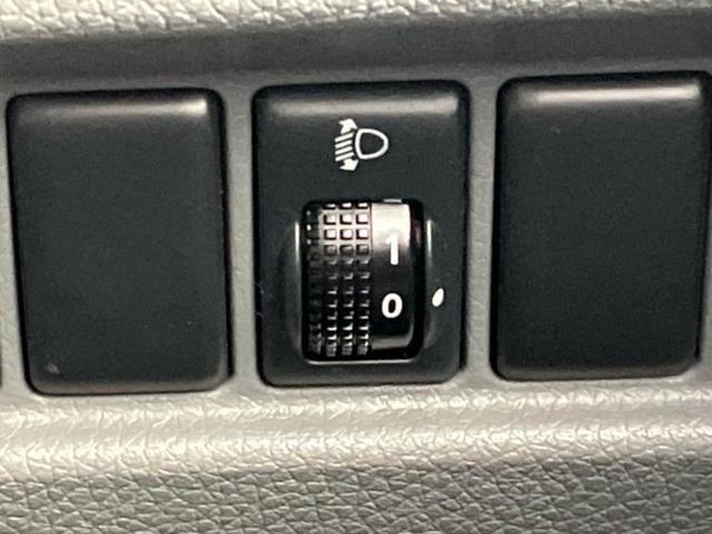 ＮＶ３５０キャラバンバン プレミアムＧＸロングエマブレパッケージ　新品タイヤ／保証書／純正　ＳＤナビ／エマージェンシーブレーキ／両側電動スライドドア／Ｂｌｕｅｔｏｏｔｈ接続／ＥＴＣ／ＥＢＤ付ＡＢＳ／横滑り防止装置／バックモニター／フルセグＴＶ／ＤＶＤ　バックカメラ（30枚目）