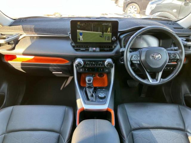 RAV4 4WDハイブリッドアドベンチャー 新品タイヤ/社外エアロ/保証書/ディスプレイオーディオ+ナビ/デジタルインナーミラー/トヨタセーフティセンス/シートヒーター/車線逸脱防止支援システム/シート 合皮/ヘッドランプ LED バックカメラ(39枚目)