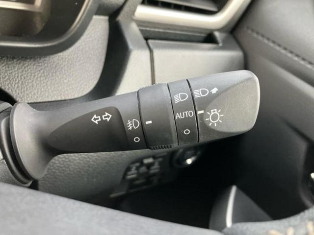 ルーミー カスタムG 新品タイヤ/保証書/純正 SDナビ/フリップダウンモニター 純正 12.1インチ/スマートアシスト(トヨタ・ダイハツ)/両側電動スライドドア/車線逸脱防止支援システム/ヘッドランプ LED DVD再生(17枚目)