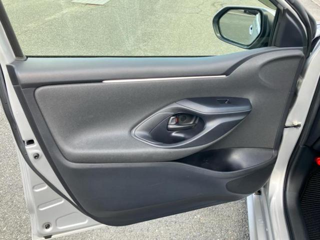 ヤリス X ディスプレイオーディオ+ナビ8インチ/トヨタセーフティセンス/車線逸脱防止支援システム/Bluetooth接続/ETC/EBD付ABS/横滑り防止装置/バックモニター/エアバッグ 運転席 バックカメラ(21枚目)