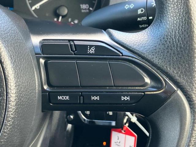 ヤリス X ディスプレイオーディオ+ナビ8インチ/トヨタセーフティセンス/車線逸脱防止支援システム/Bluetooth接続/ETC/EBD付ABS/横滑り防止装置/バックモニター/エアバッグ 運転席 バックカメラ(28枚目)