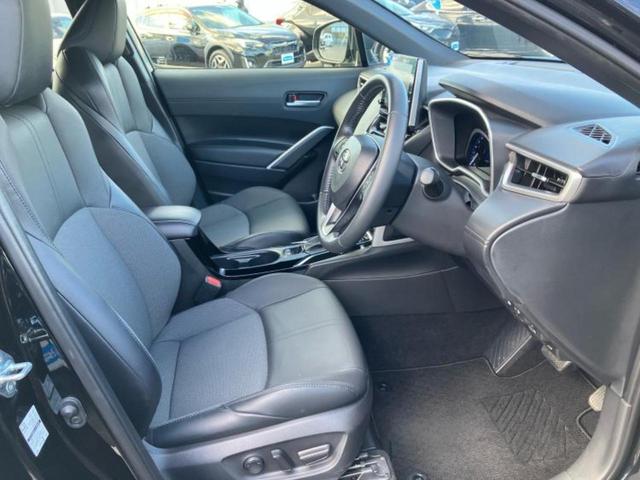 カローラクロス Ｚ　ディスプレイオーディオ８インチ／衝突安全装置／シートヒーター／車線逸脱防止支援システム／シート　ハーフレザー／電動バックドア／ヘッドランプ　ＬＥＤ／ＥＴＣ／ＥＢＤ付ＡＢＳ／横滑り防止装置　バックカメラ（4枚目）