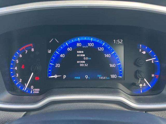 カローラクロス Ｚ　ディスプレイオーディオ８インチ／衝突安全装置／シートヒーター／車線逸脱防止支援システム／シート　ハーフレザー／電動バックドア／ヘッドランプ　ＬＥＤ／ＥＴＣ／ＥＢＤ付ＡＢＳ／横滑り防止装置　バックカメラ（13枚目）