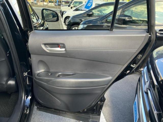 カローラクロス Ｚ　ディスプレイオーディオ８インチ／衝突安全装置／シートヒーター／車線逸脱防止支援システム／シート　ハーフレザー／電動バックドア／ヘッドランプ　ＬＥＤ／ＥＴＣ／ＥＢＤ付ＡＢＳ／横滑り防止装置　バックカメラ（22枚目）