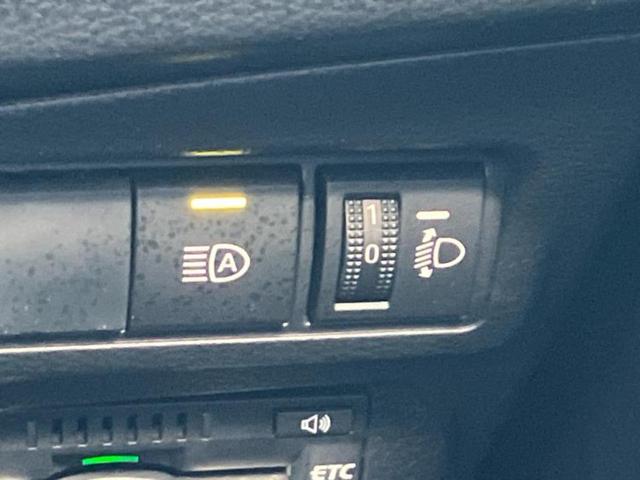 カローラクロス Ｚ　ディスプレイオーディオ８インチ／衝突安全装置／シートヒーター／車線逸脱防止支援システム／シート　ハーフレザー／電動バックドア／ヘッドランプ　ＬＥＤ／ＥＴＣ／ＥＢＤ付ＡＢＳ／横滑り防止装置　バックカメラ（30枚目）