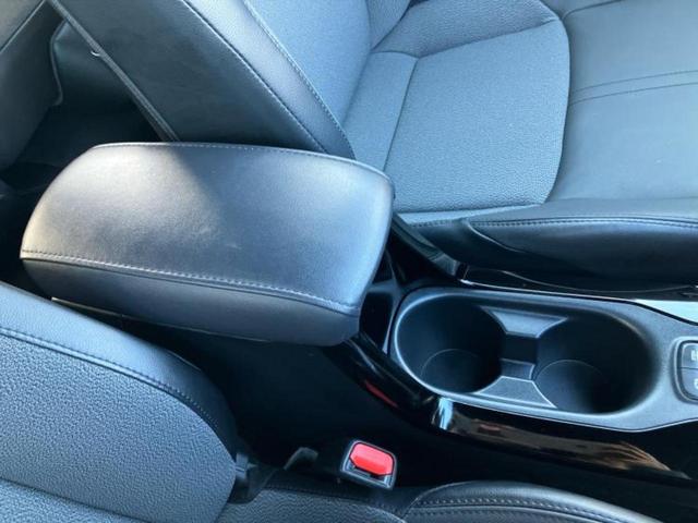 カローラクロス Ｚ　ディスプレイオーディオ８インチ／衝突安全装置／シートヒーター／車線逸脱防止支援システム／シート　ハーフレザー／電動バックドア／ヘッドランプ　ＬＥＤ／ＥＴＣ／ＥＢＤ付ＡＢＳ／横滑り防止装置　バックカメラ（33枚目）