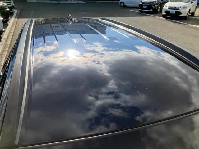 カローラクロス Ｚ　ディスプレイオーディオ８インチ／衝突安全装置／シートヒーター／車線逸脱防止支援システム／シート　ハーフレザー／電動バックドア／ヘッドランプ　ＬＥＤ／ＥＴＣ／ＥＢＤ付ＡＢＳ／横滑り防止装置　バックカメラ（59枚目）