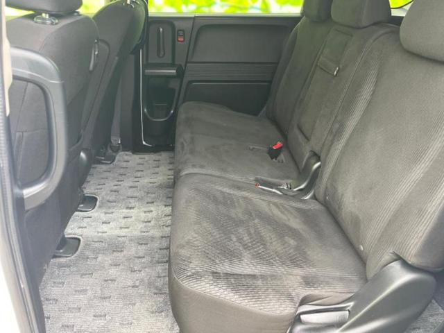 フリード Ｇジャストセレクション　新品タイヤ／純正　ＳＤナビ／電動スライドドア／ドライブレコーダー　社外／Ｂｌｕｅｔｏｏｔｈ接続／ＥＴＣ／ＥＢＤ付ＡＢＳ／バックモニター／ワンセグＴＶ／ＤＶＤ／エアバッグ　運転席／エアバッグ　助手席（8枚目）