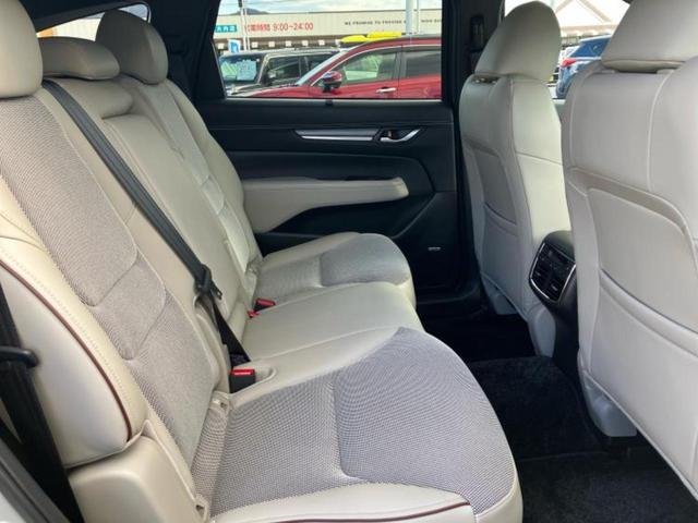 CX-8 4WD25Sグランドジャーニー サンルーフ/BOSE/保証書/ディスプレイオーディオ+ナビ/衝突安全装置/シートヒーター/全方位モニター/車線逸脱防止支援システム/シート ハーフレザー/電動バックドア 衝突被害軽減システム 4WD(5枚目)