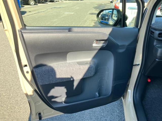 シエンタ ハイブリッドZ ディスプレイオーディオ+ナビ10.5インチ/トヨタセーフティセンス/両側電動スライドドア/パノラミックビューモニター/車線逸脱防止支援システム/登録済未使用車/ヘッドランプ LED 全周囲カメラ(23枚目)