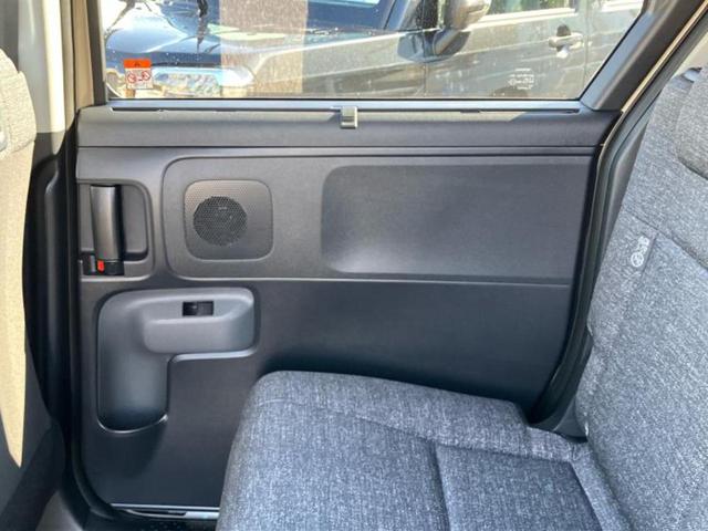 シエンタ ハイブリッドZ ディスプレイオーディオ+ナビ10.5インチ/トヨタセーフティセンス/両側電動スライドドア/パノラミックビューモニター/車線逸脱防止支援システム/登録済未使用車/ヘッドランプ LED 全周囲カメラ(24枚目)