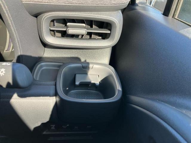 シエンタ ハイブリッドZ ディスプレイオーディオ+ナビ10.5インチ/トヨタセーフティセンス/両側電動スライドドア/パノラミックビューモニター/車線逸脱防止支援システム/登録済未使用車/ヘッドランプ LED 全周囲カメラ(44枚目)