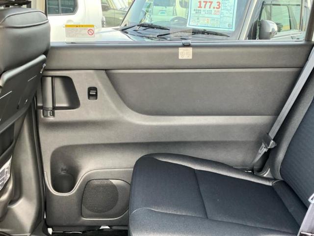 セレナ ｅパワーハイウェイスターＶ　保証書／純正　ＳＤナビ／インテリジェントルームミラー／エマージェンシーブレーキ／ハンズフリー両側電動スライドドア／アラウンドビューモニター／車線逸脱防止支援システム／プロパイロット　全周囲カメラ（24枚目）