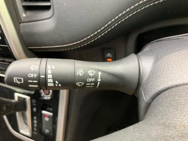 セレナ ハイウェイスターＶセレクション２　保証書／純正　９インチ　ＳＤナビ／フリップダウンモニター／インテリジェントルームミラー／衝突安全装置／両側電動スライドドア／アラウンドビューモニター／車線逸脱防止支援システム／プロパイロット　禁煙車（18枚目）