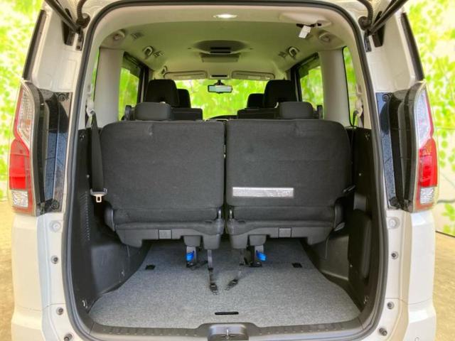 セレナ ハイウェイスターＶセレクション２　保証書／純正　９インチ　ＳＤナビ／フリップダウンモニター／インテリジェントルームミラー／衝突安全装置／両側電動スライドドア／アラウンドビューモニター／車線逸脱防止支援システム／プロパイロット　禁煙車（20枚目）